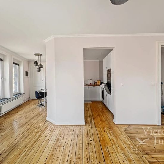 Appartement te huur - Photo 1