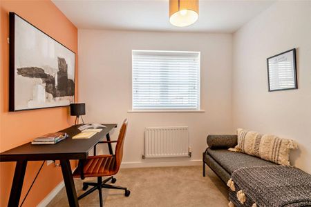 3 bedroom semi-detached house to rent - Photo 3