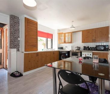 68 Blythe Street, Sandy Row, Belfast, BT12 5HW - Photo 4