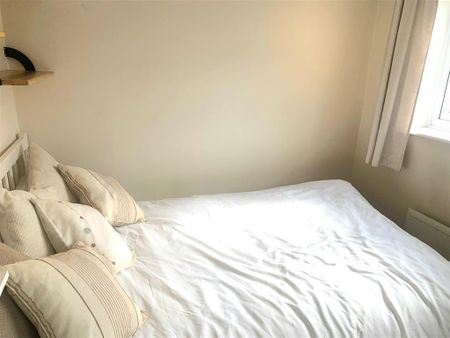 Perivale Close - Photo 4