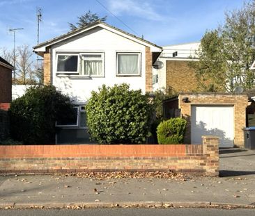3 bedroom detached house to rent - Photo 3