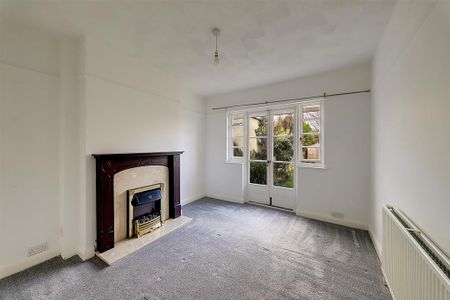 3 bedroom semi-detached house to rent - Photo 2