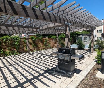 For Lease - 20 Orchid Place Drive Unit# 209, Toronto, Ontario - Photo 2