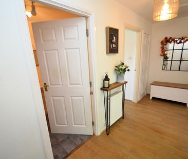 2 bed flat to rent in Hillington Road South, Glasgow, G52 - Photo 5