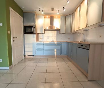 RUIM DUPLEX APPARTEMENT MET TERRAS EN AUTOSTAANPLAATS - Photo 6