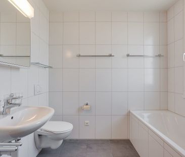 3.5 Zimmer, 76 m², 1. Stock - Foto 2