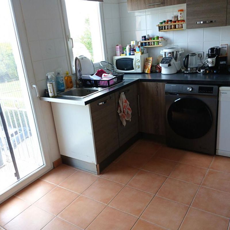 Appartement T4 de 75.42 m2 avec terrasse et balcon - Brignoles - Photo 1