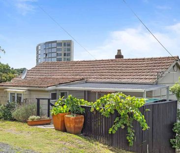 Private and Cosy Retreat Surrounded by Nature - Photo 1