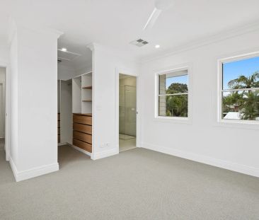 Private Hampton Duplex - Noosa River Location - Photo 2