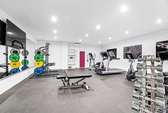 Luxury Villa for rent in Estepona, Spain