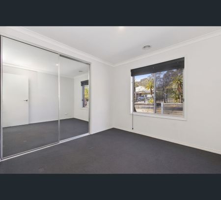 2 McConnell Drive, Junortoun, Vic 3551 - Photo 5