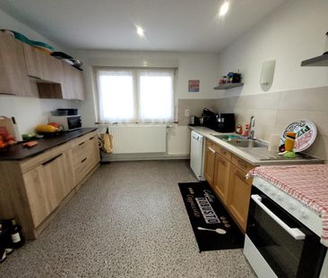 Location Appartement 5 pièces 114m² - Photo 1