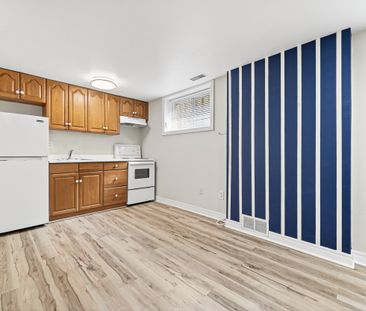 For Lease - 454 Donlands Avenue Unit# R2, Toronto, Ontario - Photo 2