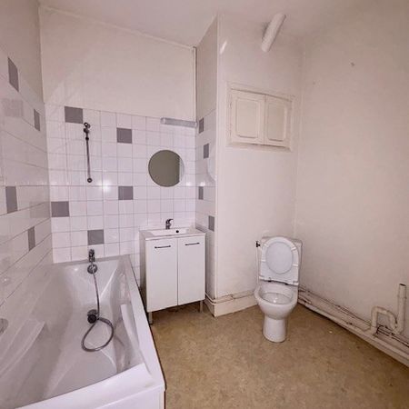 Location Appartement 2 pièces 45m² NANCY 54000 - Photo 4