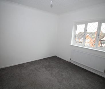 2 bedroom terraced house to rent - Photo 6