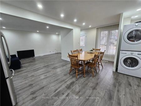 6 Patience Crescent #UPPER - Photo 3