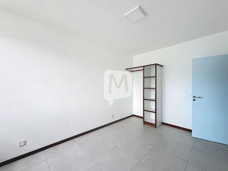 Location Appartement 3 pièces 75m² CAYENNE 97300 - Photo 4