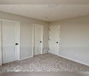 4 Bed 3 Bath Dbl Garage Upper Suite Maple Crest - Photo 5