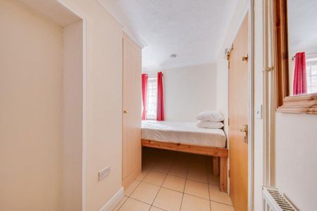 2 bedroom house to rent - Photo 4