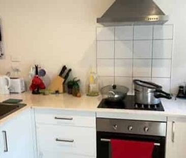 Convenience - Photo 3