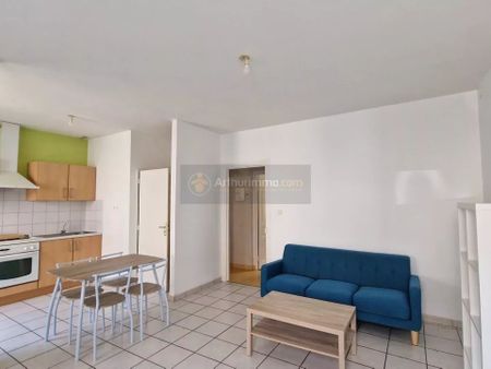 Location Appartement 2 pièces 42 m2 à Brest - Photo 2