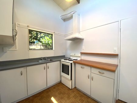 11B Brierley Place, Marfell - Photo 4