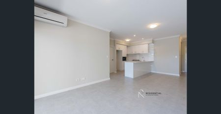 Modern apartment in quiet street - Photo 5