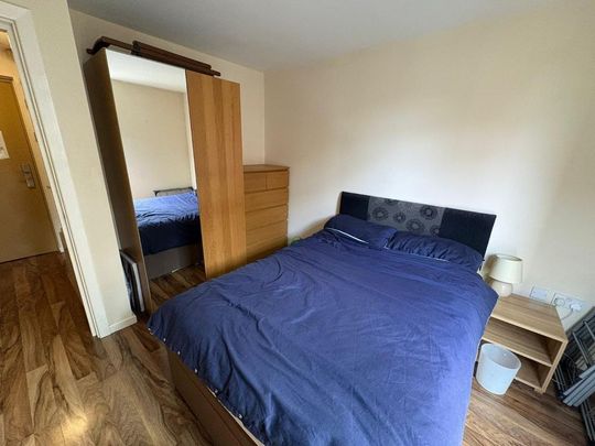 1 bedroom property to rent - Photo 1