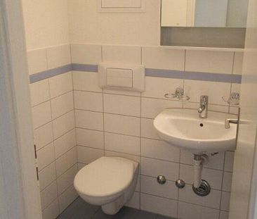 Schöne 4.5Zi-Wohnung mit Balkon zu vermieten - Foto 3