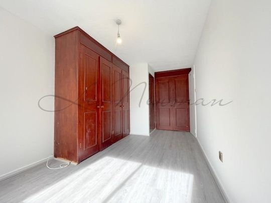 4 bedroom flat to rent - Photo 1