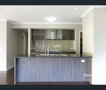 28 Jonesfield Street, Craigieburn, Vic 3064 - Photo 3