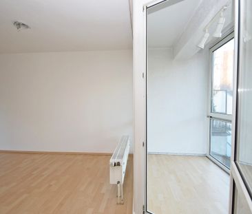 Neustadt/​ 2-Zimmer-Apartment mit Einbauküche und Wintergarten dire... - Foto 3