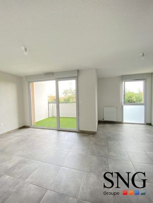 T3 DUPLEX AVEC BALCON ET PARKING - Photo 1