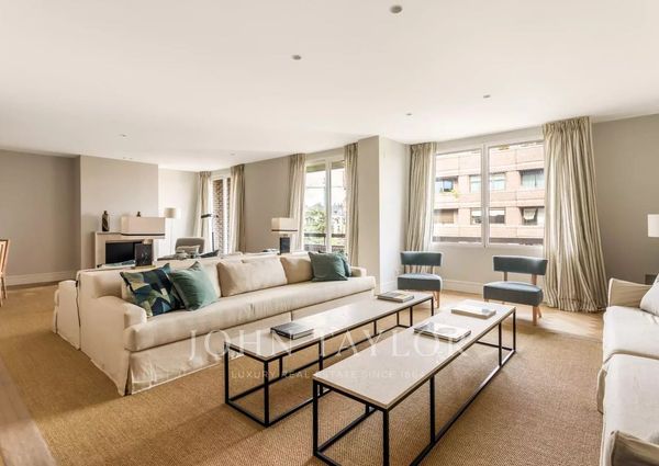 Barcelona, Catalonia 08870