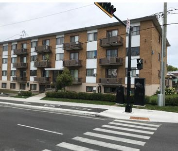 3-1/2 Longueuil (Le Vieux-Longueuil) $ 1 180 - Photo 2