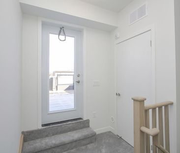 For Lease - 3556 Colonial Drive Unit# 4, Mississauga, Ontario - Photo 6