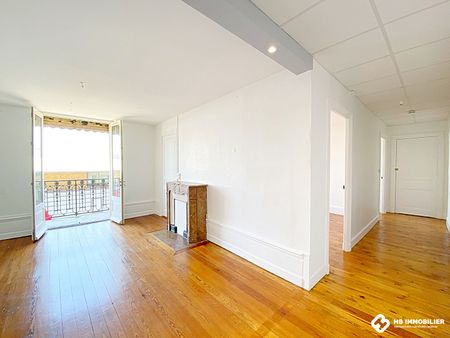 Location Appartement 3 pièces 69m² ROANNE 42300 - Photo 4