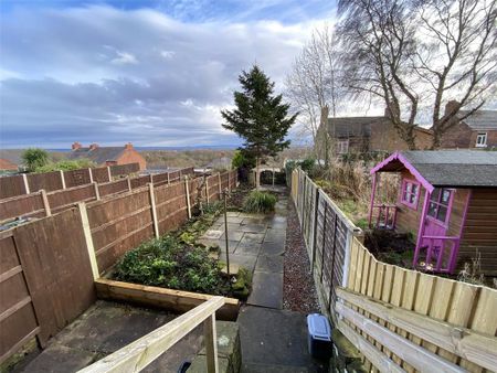 2 bedroom terraced house to rent - Photo 5