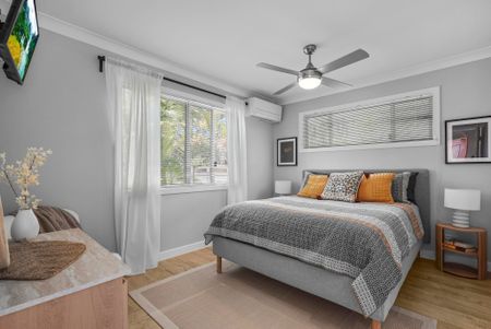 215 Simpsons Road, Elanora QLD 4221 - House For Rent | Domain - Photo 4