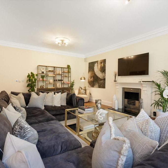 8 bedroom detached house to rent - Photo 1