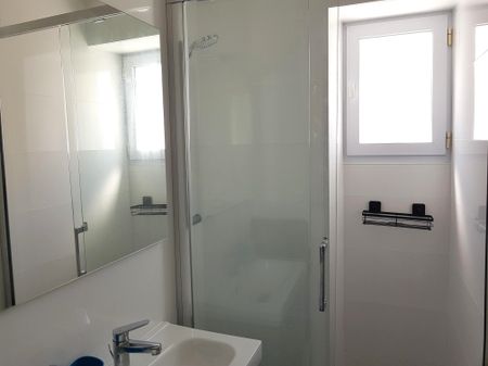 Location Appartement 2 pièces 27m² LES SABLES D OLONNE 85100 - Photo 4