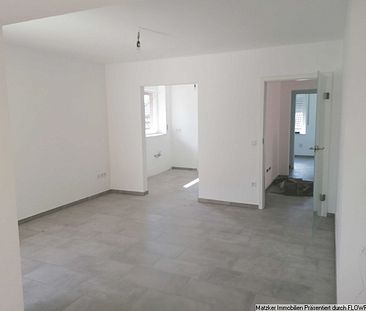 Erstbezug nach Sanierung! Großzügige 3-Zimmerwohnung! - Foto 2