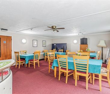 Homelawn House, TN40 - Photo 3