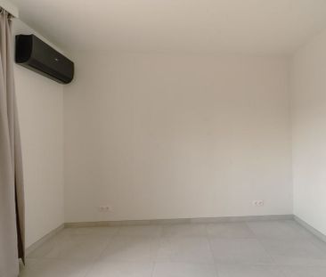 Appartement te huur in Roeselare voor € 750 met 2 slaapkamers - Foto 3