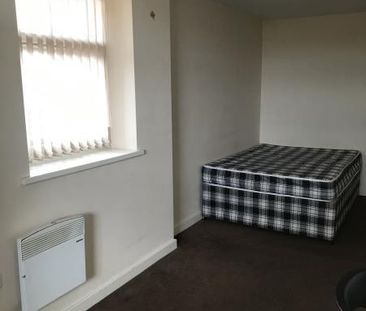 2 bedroom flat share to rent - Photo 3