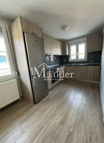 Studio/Γκαρσονιέρα για ενοικίαση Σκεπάρνη (Αμπελόκηποι) - Photo 4