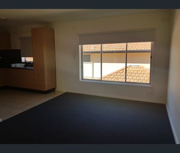 3/70 Cornwall Street, Brunswick West, Vic 3055 - Photo 1