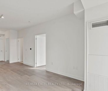 For Lease - 60 Honeycrisp Crescent Unit# 820, Vaughan, Ontario - Photo 2