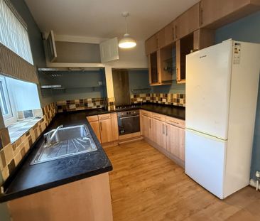 Scale Hill - Photo 4