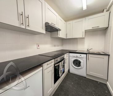 Queens Gardens, Bayswater, London, W2 3BA - Photo 4